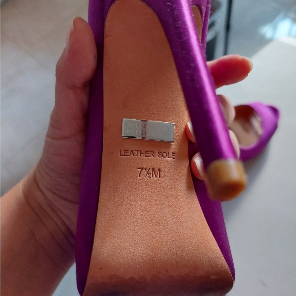 Badgley Mischka Kiara Embellish Peep Toe - Picture 2 of 3